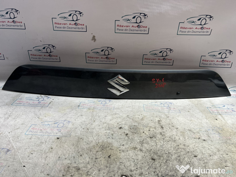 Ornament haion Suzuki SX4 2018