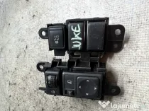 Panou butoane Nissan Juke 2011