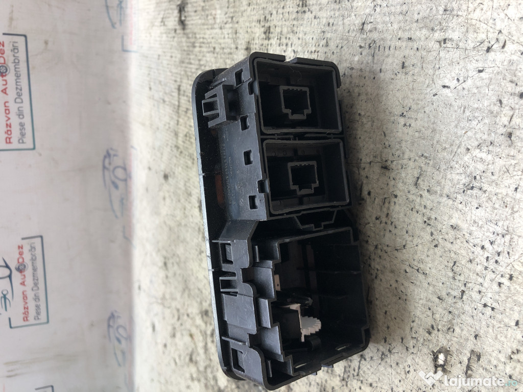 Buton intensitate luminii Renault Kadjar 2018