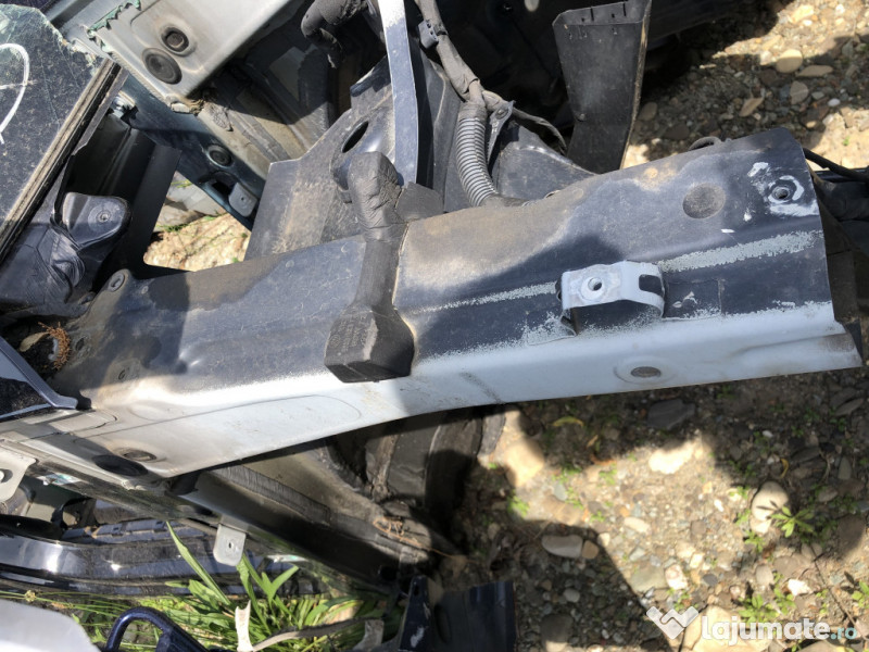 Lonjeron dreapta Volkswagen Tiguan 2014