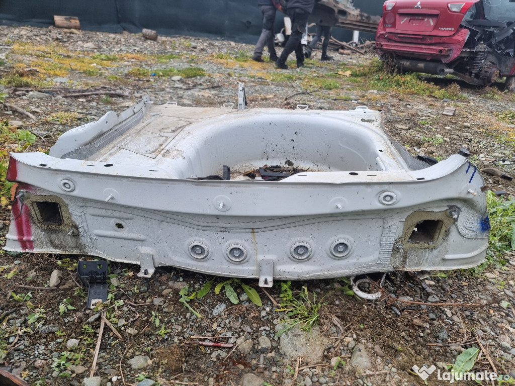 Fusta Tabla Spate Skoda Fabia 3 Hatchback 2015