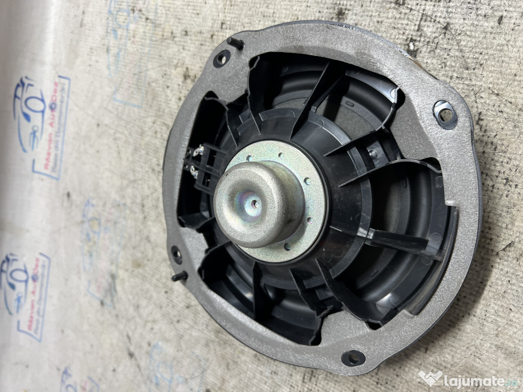 Boxa stanga fata Audi A3 8V 2016