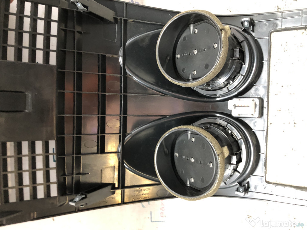 Grila ventilatie centrala Nissan Qashqai 1.6 Motorina 2012