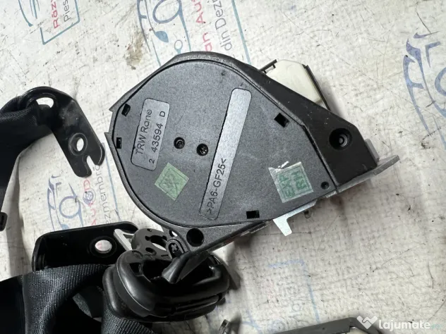 Set centuri spate stanga-dreapta Ford Ecosport 2015