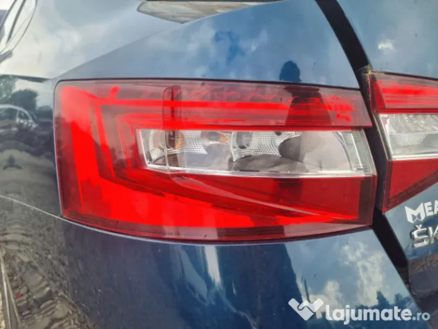 Stop stanga aripa Skoda Superb 3 Berlina 2016
