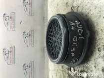 Boxa stanga spate Audi A4 2014
