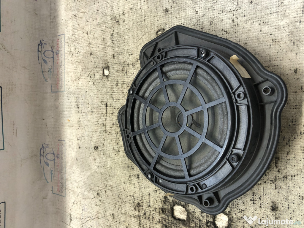 Boxa stanga fata Citroen C4 2015