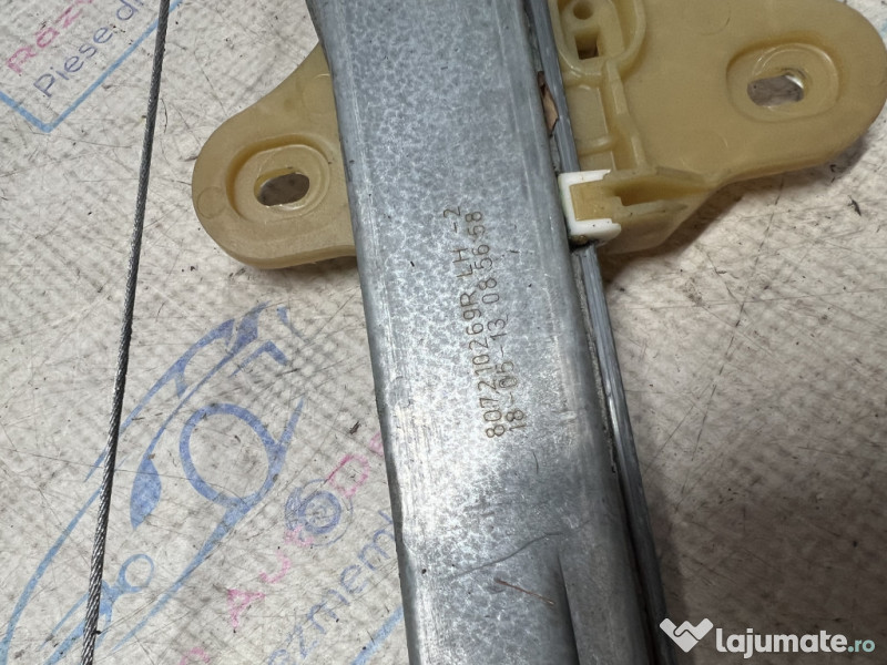 Macara geam stanga fata Renault Captur 2015