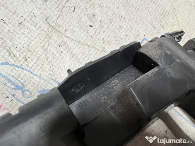 Suport dreapta bara spate Peugeot 3008 2019