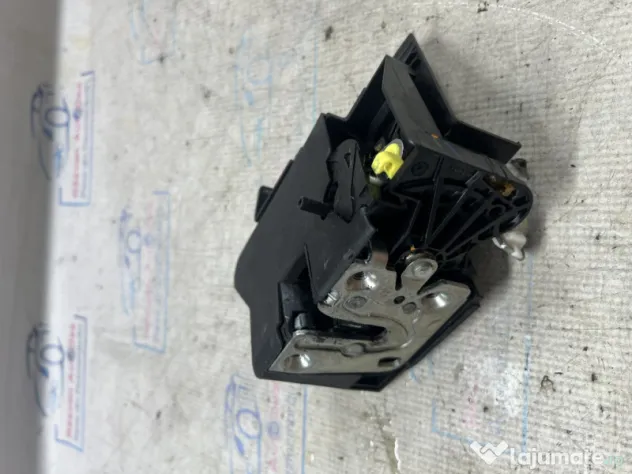 Broasca stanga spate Dacia Sandero 2022