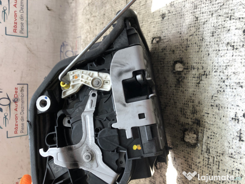 Broasca dreapta spate BMW F48 2016