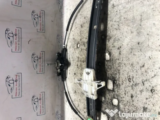 Macara geam stanga spate Skoda Octavia 3 2014