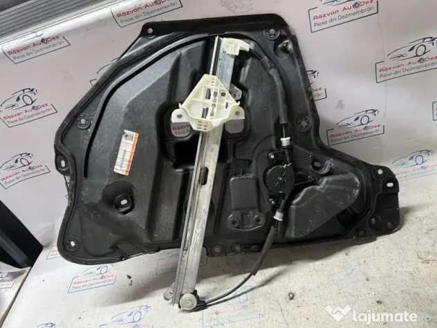 Macara geam stanga fata Mazda 3 2012