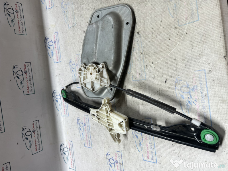 Macara geam stanga spate Volkswagen Golf 5 Plus 2006