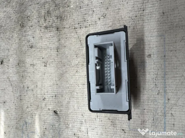 Modul lumini Audi Q3 2015