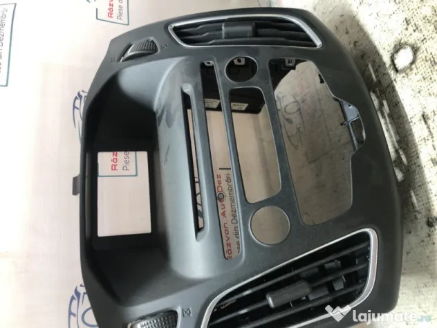 Grila ventilatie centrala Ford Focus 3 1.0 Benzina 2015
