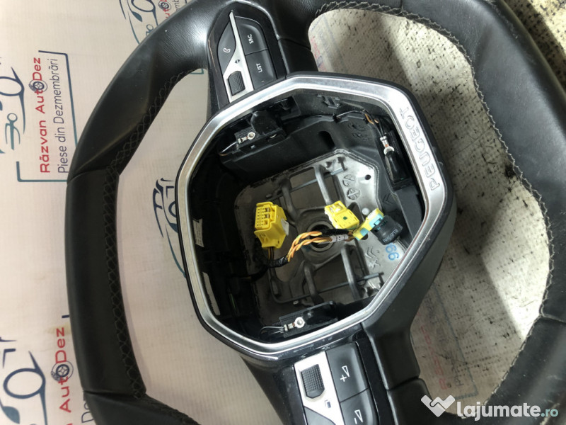 Volan cu comenzi Peugeot 3008 2019