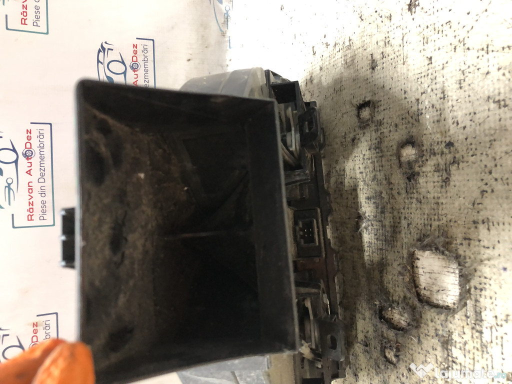 Grila ventilatie centrala Volkswagen Scirocco 2012