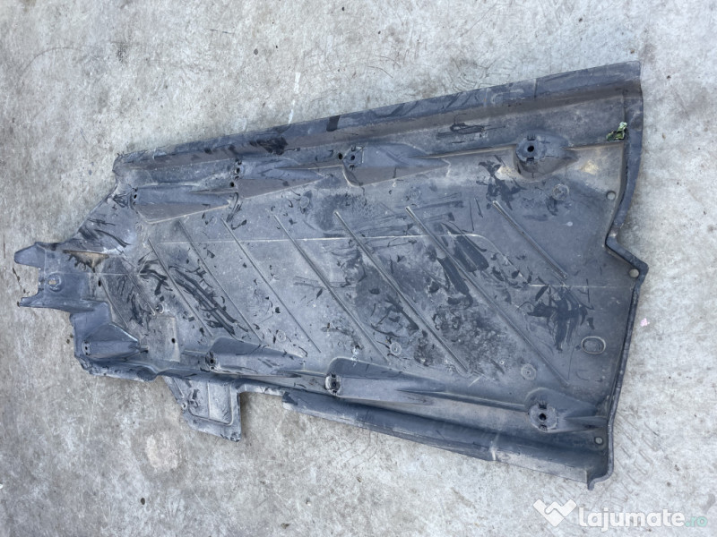 Scut lateral dreapta Volkswagen Polo 2.0 Motorina 2012