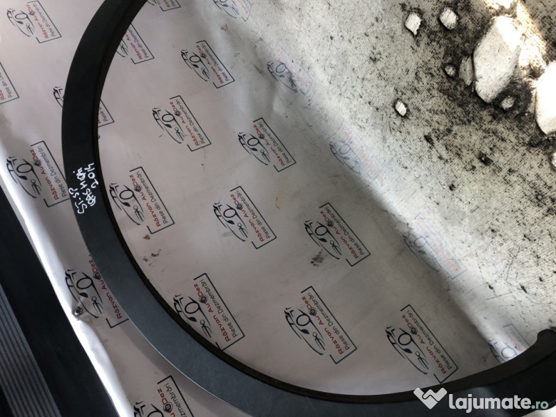 Bandou aripa stanga spate Nissan Qashqai 2014