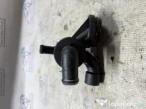 Carcasa termostat Volkswagen Touran 2.0 Motorina 2012