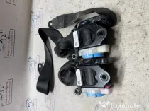 Set Centuri fata cu capsa Audi Q3 2015