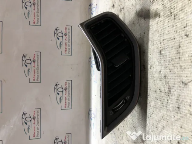 Grila ventilatie dreapta Hyundai Santa Fe 2.2 Motorina 2016