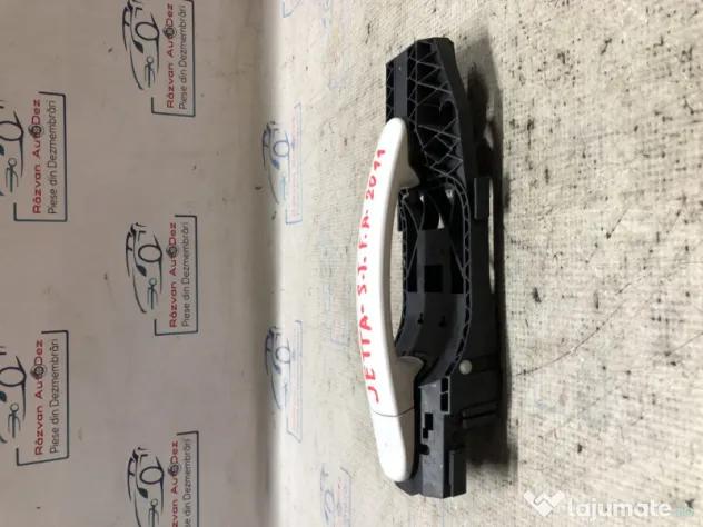 Maner exterior stanga fata Volkswagen Jetta 2011