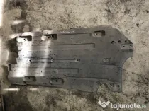 Scut lateral stanga Peugeot 5008 2020