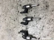 Injector benzina Volkswagen Jetta 1.2 2012