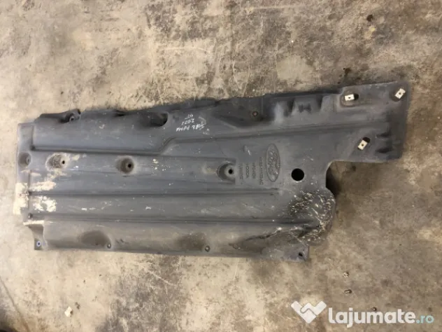 Scut lateral stanga Ford Puma 2021