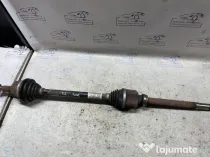 Planetara dreapta fata Peugeot 3008 1.2 Benzina 2017
