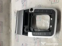Consola centrala Volkswagen Passat B8 2016