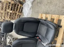 Scaun fata stanga Land Rover Discovery 2.0 Motorina 2017