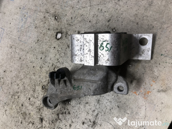 Suport motor Dacia Duster 1.6 Motorina 2019