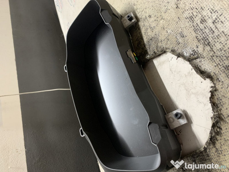 Ceas digital Citroen DS7 1.5 Motorina 2024