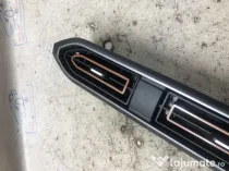 Grila ventilatie centrala Dacia Sandero 3 1.0 Benzina 2022