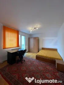 Apartament 3 camere, decomandat, zona strazii Ciucas