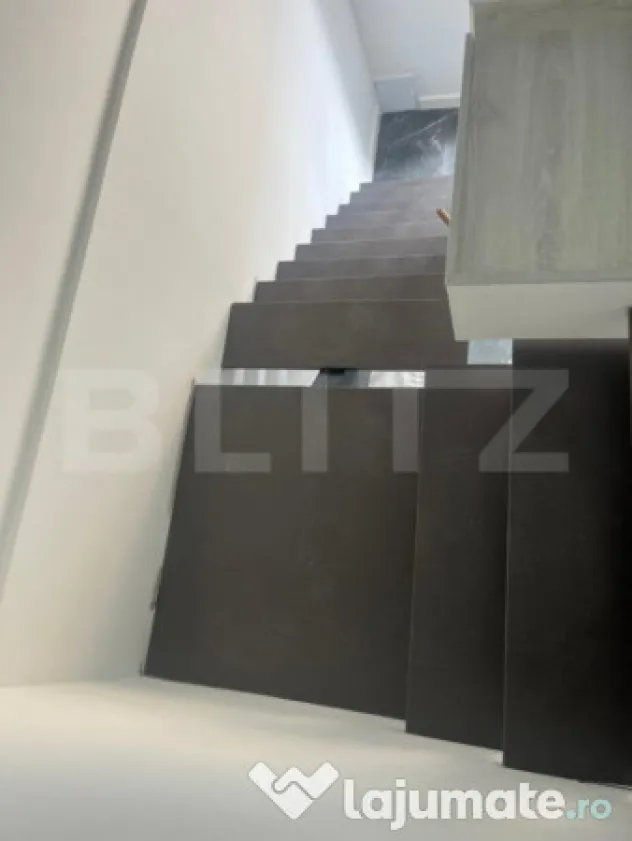 Casa P+1, zona Pelendava-Carcea 141