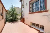 Vila 1 Mai- Chibrit-pentru doua familii 