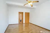 Vila 1 Mai- Chibrit-pentru doua familii 