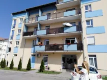 Proprietar garsoniera decomandată Turnișor et.3/4,32mp,balcon,parcare