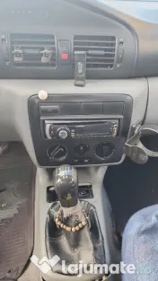 Masina Skoda Octavia 