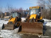 Inchiriez Buldoexcavator cu picon Bucuresti deszapezire.