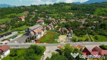 Intravilan, aria castelul Bran,utilitati,acces apreciabil: F