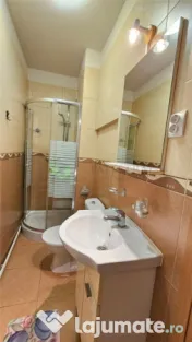 Casa 3 camere , mobilata-utilata Centrul Civic 500 Euro 