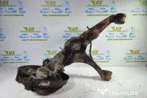 Fuzeta butuc bascula stanga spate 2.5 tdi 4x4 Volkswagen VW