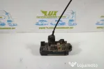 Broasca incuietoare usa dreapta spate 24414139 Opel Corsa C