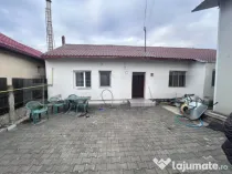 Casa cu 4 camere, cazare muncitori sau sediu firma, cartier