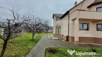 Casa de vanzare , zona Centura, teren 1200 mp